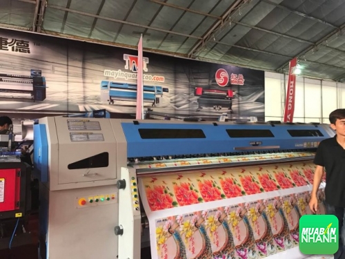Máy in UV cuộn Máy in UV cuộn